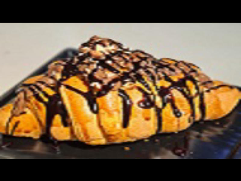 کروسان شکلاتی